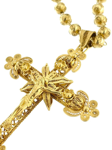 Pendentif Crucifix portugais traditionnel fabriqué à la main avec chaîne en or jaune 19 carats 58 Facettes