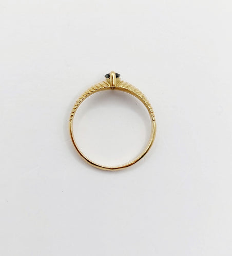 Vintage navette-ring med skuldre af godrons i 18k guld og safir 