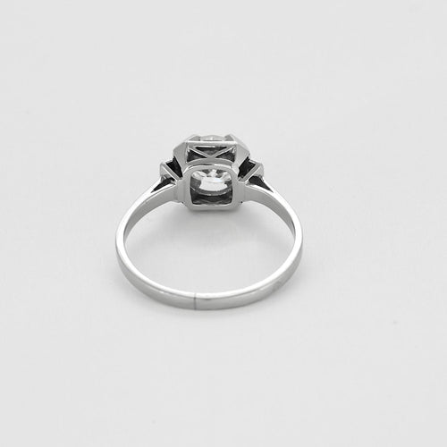 Bague 52 Bague solitaire en platine et diamant 0.80 carat. 58 Facettes MON1230X2