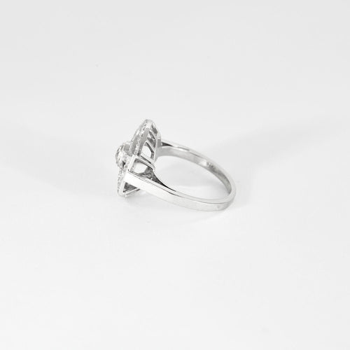 Bague 56 Bague Art-Déco Diamants Platine vers 1925 58 Facettes