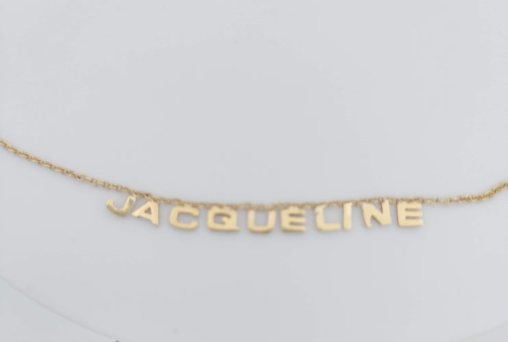 Collier Collier vintage en or avec le prénom Jacqueline 58 Facettes