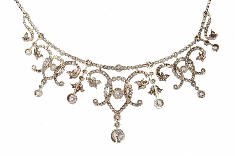 Collier Guirlande de diamants romantique victorienne – Un tour de cou de cérémonie et de sentiment 58 Facettes 25146-0152
