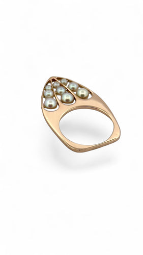 Bague 51.5 Bague en or jaune 18 carats et perles 58 Facettes