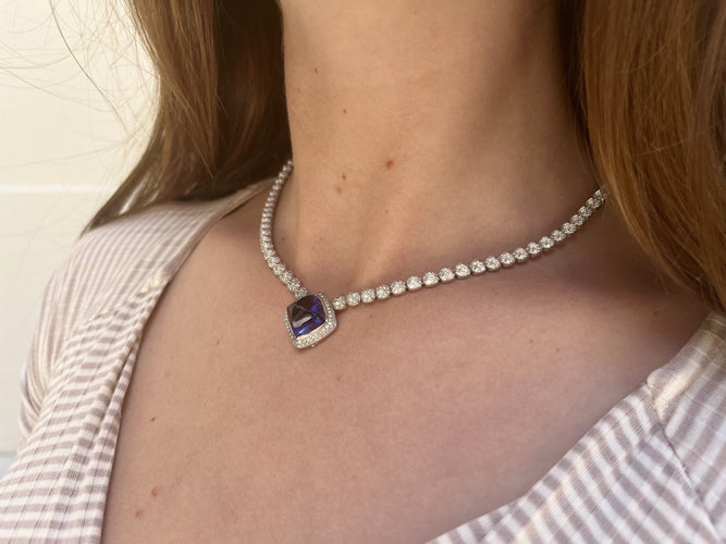 Collier Collier FRED "Pain de sucre" en or gris 18 Cts avec tanzanite et diamants. 58 Facettes FB08219