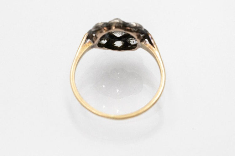 Bague 50.5 Bague marguerite en or jaune et argent sertie de diamants taille brillant ancien 58 Facettes 11223