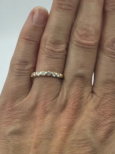 Bague 52 Demi alliance diamants or jaune 58 Facettes