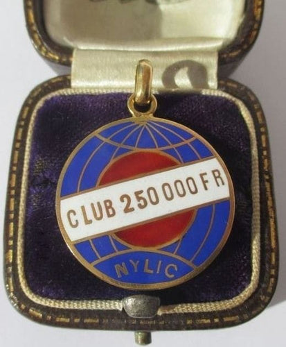 Pendentif Pendentif ancien globe terrestre New York Life insurance Company émail 58 Facettes