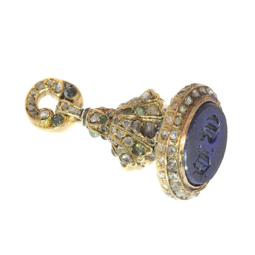 Montre L'âge d'or du romantisme : le sceau victorien en diamants et émeraudes 58 Facettes 20155-0504