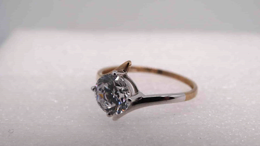 Bague 56 Bague solitaire or et Oxyde de Zirconium 58 Facettes 13071