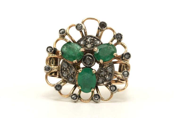 Bague 54 Bague Art Nouveau en or jaune 18 carats sertie d'émeraude et de diamants taille "rose" 58 Facettes A001