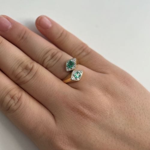 Bague 58 Bague contraire avec émeraudes et diamants 58 Facettes 26976