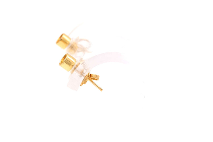 Boucles d'oreilles Boucles d'oreilles en or jaune serties de diamants 58 Facettes 22379