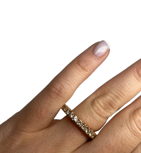 American wedding ring in yellow gold with diamonds