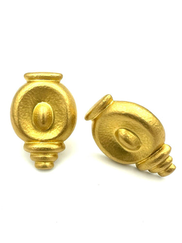 Boucles d'oreilles LALAOUNIS. Boucles d'oreilles or jaune 18K 58 Facettes