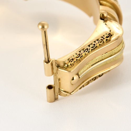 Brățară din aur galben niellat. 