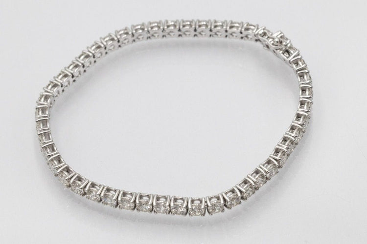 Bracelet Bracelet tennis en or blanc avec diamants de 8,00 ct 58 Facettes PTKN03