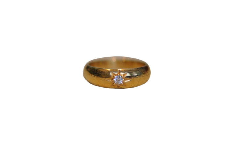 Bague 47.5 Bague vintage en or jaune pour petit doigt avec diamant 58 Facettes