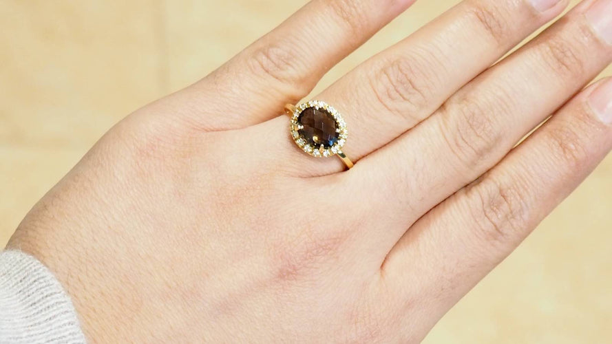 Bague 56.5 Bague moderne or jaune, diamants et quartz fumé 58 Facettes 30347