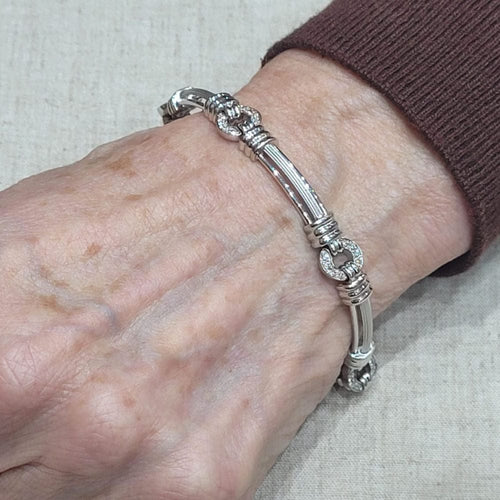 Armband Armband in 18k witgoud en briljant geslepen diamanten 58 Facettes P13