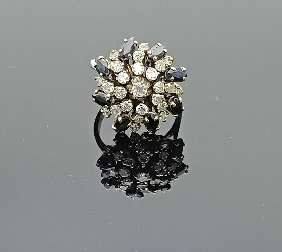 Bague 51 Bague fleur vintage en or 14k sertie de saphirs et diamants 58 Facettes
