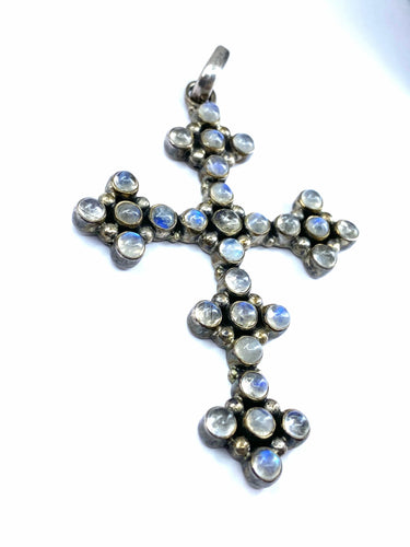 Croix en argent et pierres de lunes 58 Facettes AB542