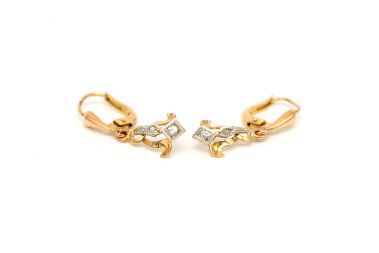 Boucles d'oreilles Boucles d'oreilles Art Déco en or jaune et blanc, diamants taille rose 58 Facettes 22615