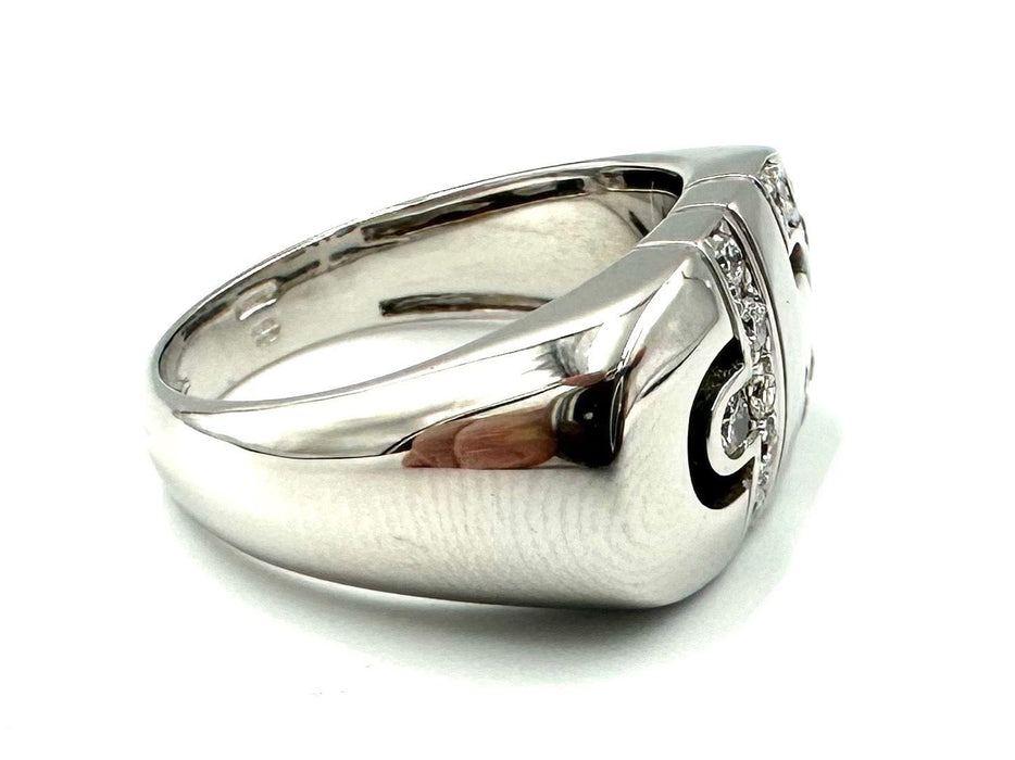 Bague BVLGARI. Collection "Parentesi", bague or blanc 18K et diamants 58 Facettes