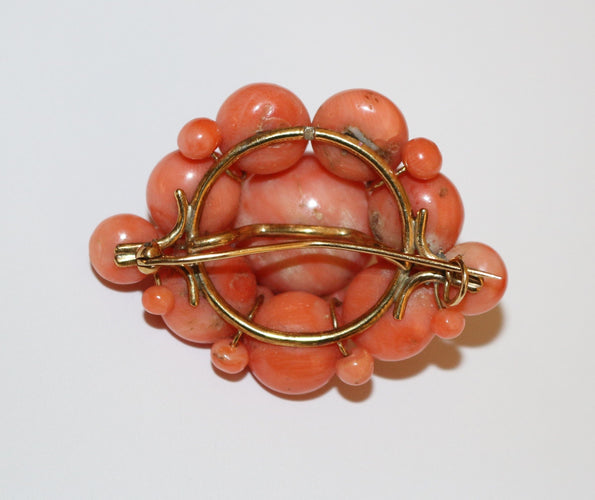 Napoleon III koralli rintakoru