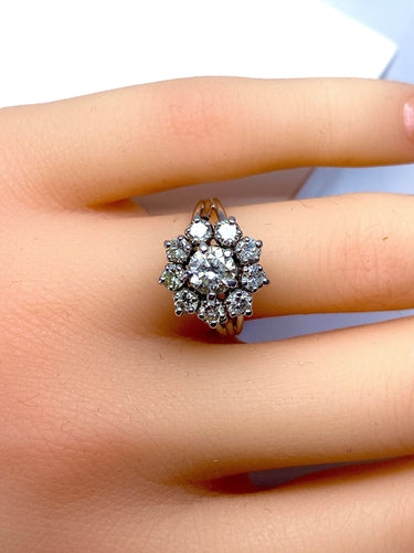 Bague 49.0 Bague marguerite en or blanc 18 carats en diamants 58 Facettes AB259