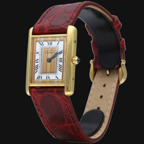 Cartier 显示 Tank 鎏金 