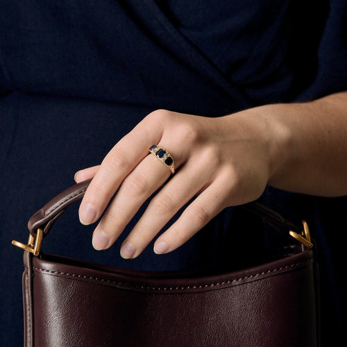 Bague 54 Bague jarretière en or jaune, saphir et roses diamantées 58 Facettes ARR2066