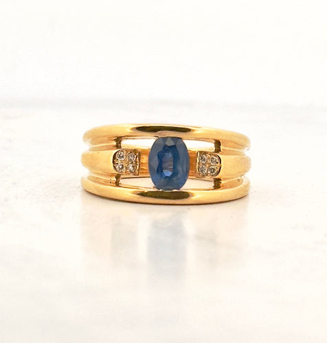 Bague 55 Bague or jaune saphir ovale et diamants 58 Facettes