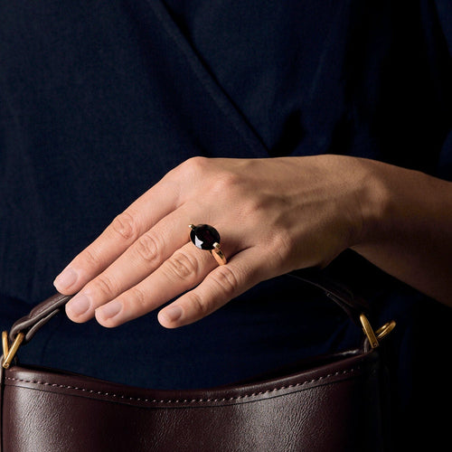 Bague 55 Bague en or jaune et grenat de type almandin 58 Facettes LOR3913