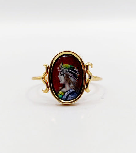 Bague 57 Bague Art Nouveau Limoges or jaune, plaque émaillée à la jeune fille (circa 1910) 58 Facettes A06342