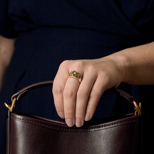 Bague 56 Bague en or jaune, péridot et citrines 58 Facettes MON0771