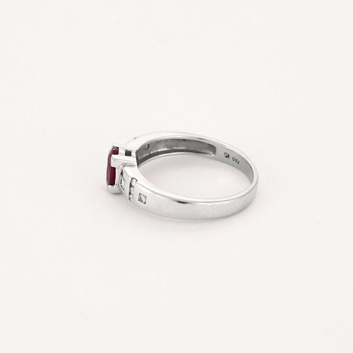 Bague 56,5 Bague or blanc, rubis et diamants 58 Facettes B250459