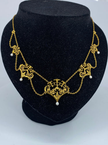 Collier Collier draperie en or 18 carats et perles, travail français vers 1880 58 Facettes AB37