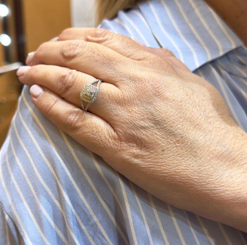 Bague 56 Bague en diamants or blanc 18 carats 58 Facettes