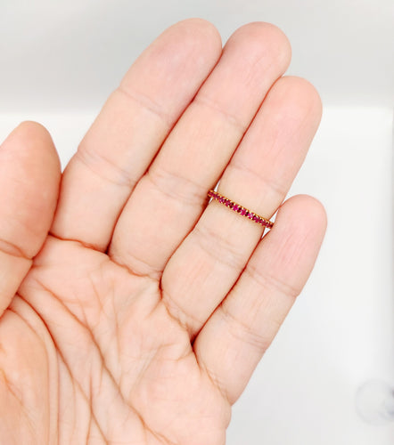 Bague 50.5 Alliance américaine or jaune petits rubis ronds (circa 1950) art deco éternité 58 Facettes A05472