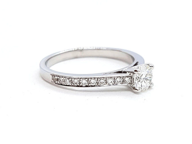 Bague 53 Bague solitaire en or blanc 18 carats et diamants 58 Facettes 578713RV