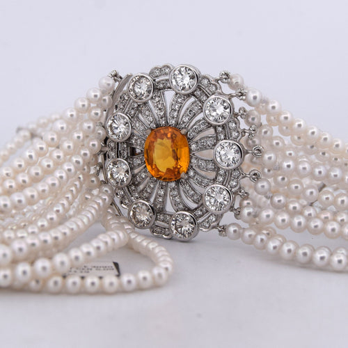 Collana di perle con medaglione en or blanc 18 kt, perles, zaffiro, diamanti 58 Facettes CL110