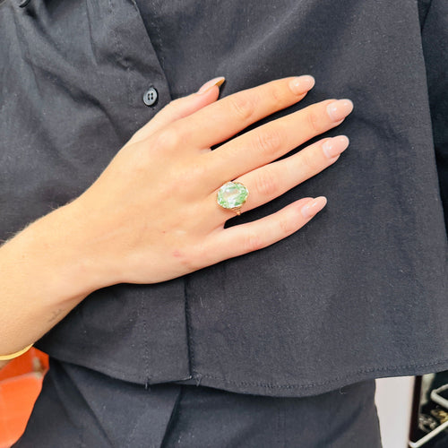 Bague 56.5 Bague solitaire en or jaune, spinelle verte ovale à facettes de 8 carats 58 Facettes 2501101