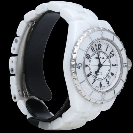 Montre Chanel Montre J12 33Mm Quartz 58 Facettes MT40398