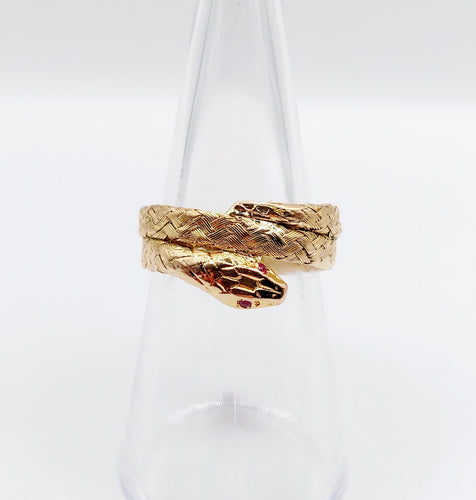 Bague 54.5 Bague serpent or rose finement tressée yeux rubis 58 Facettes A04370