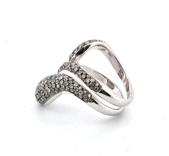Pavé elmaslı beyaz altın yüzük 