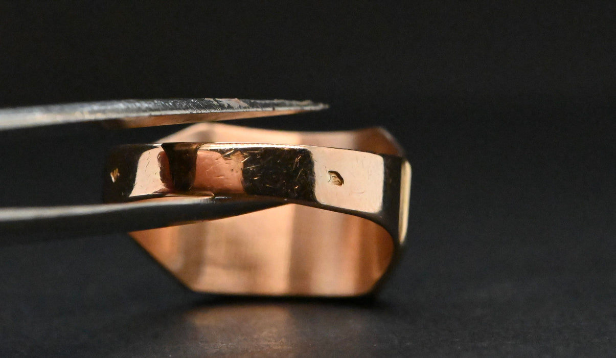 Signet Ring In 18 Carat Gold