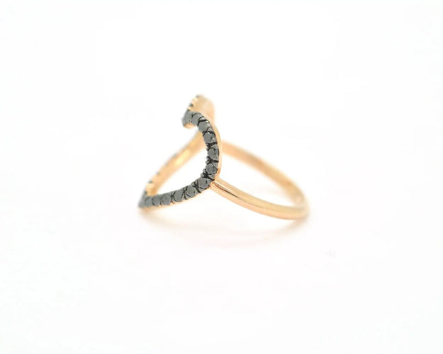 Bague Bague cœur en or rose et diamant noir 58 Facettes 12777