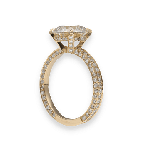 Bague 53 Solitaire en or jaune 18K avec diamant central 3,04 ct K-VS2 HRD et pavage 1,75 ct - Taille 53 58 Facettes FB10500