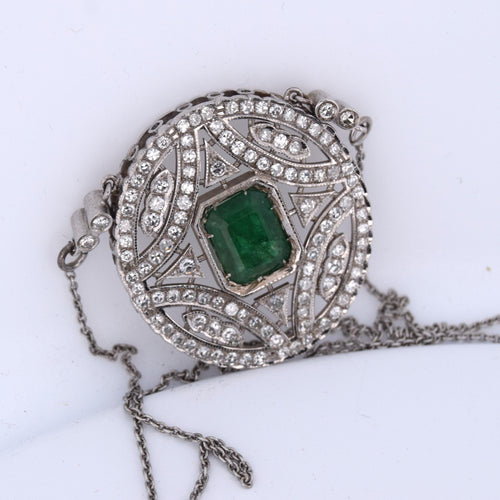 Collier PENDENTIF AVEC COLLIER - OR BLANC 18 KT 58 Facettes