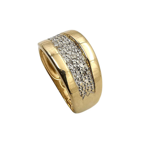 黄金和钻石戒指 